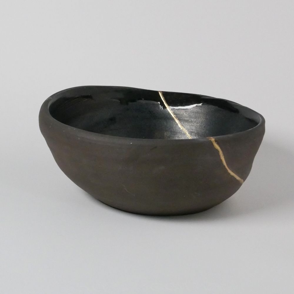 You are currently viewing Vzťahy – čiary Kintsugi, ktoré nás spájajú
